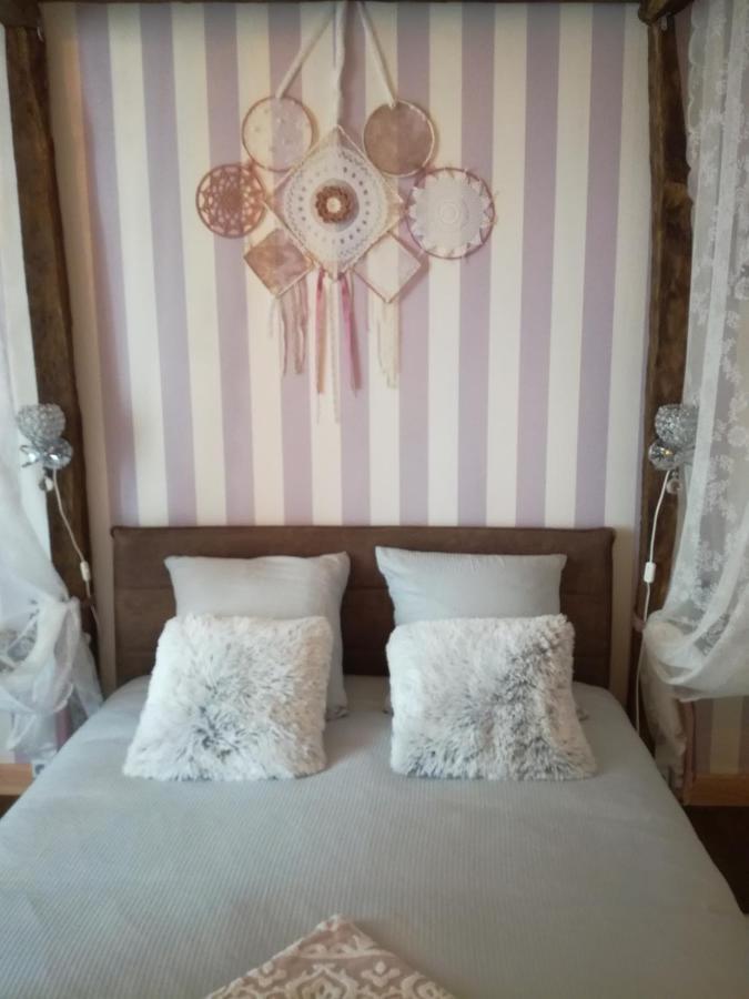 Chez Lorette Mauzé-sur-le-Mignon 외부 사진
