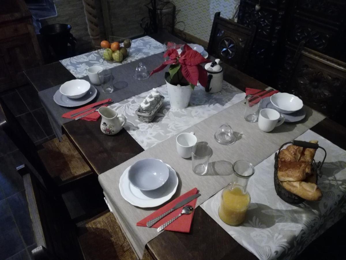 Chez Lorette Mauzé-sur-le-Mignon 외부 사진